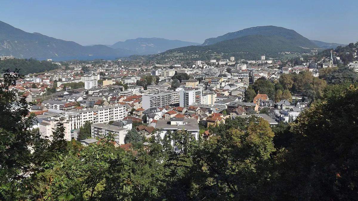 Aix-les-Bains — vue de la commune