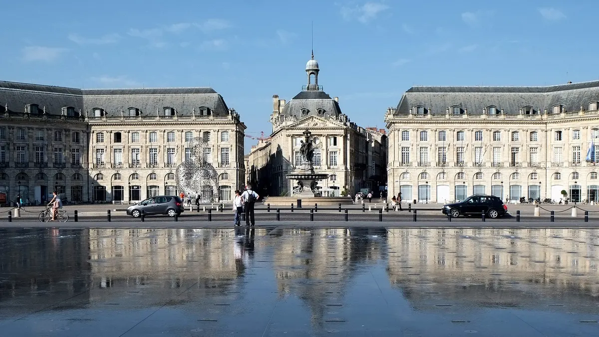 Bordeaux — vue de la commune