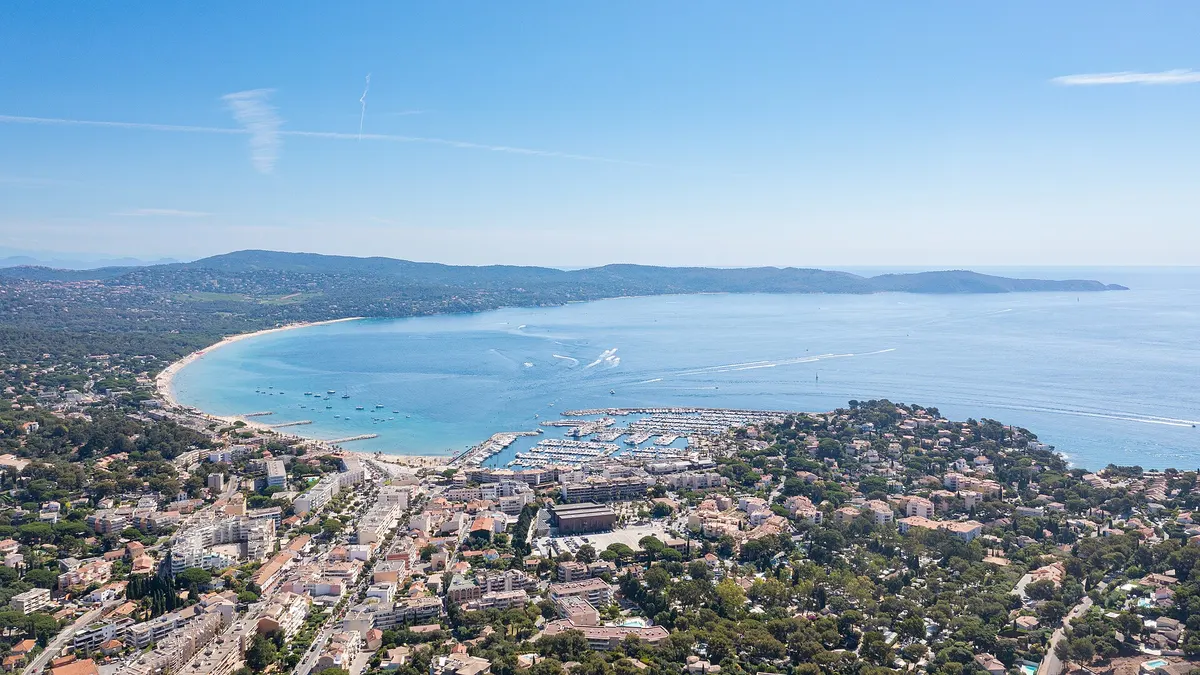 Cavalaire-sur-Mer — vue de la commune