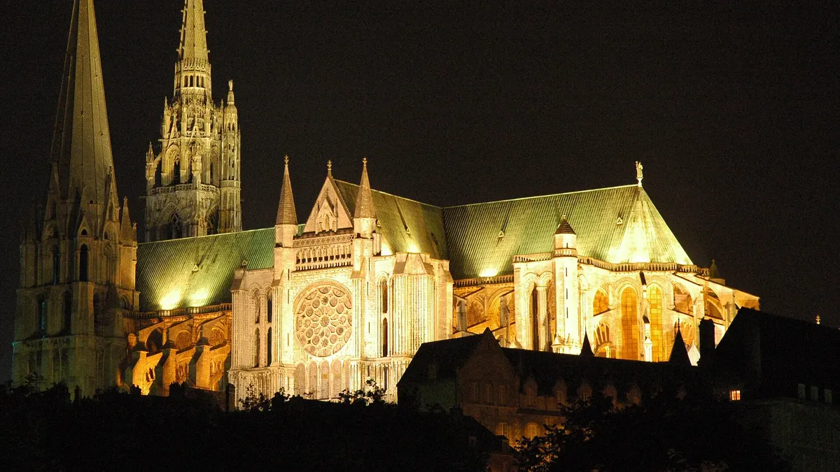 Chartres — vue de la commune