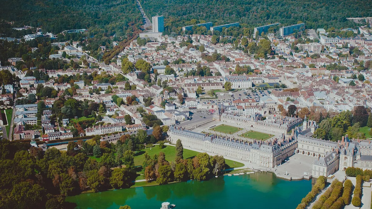 Fontainebleau — vue de la commune