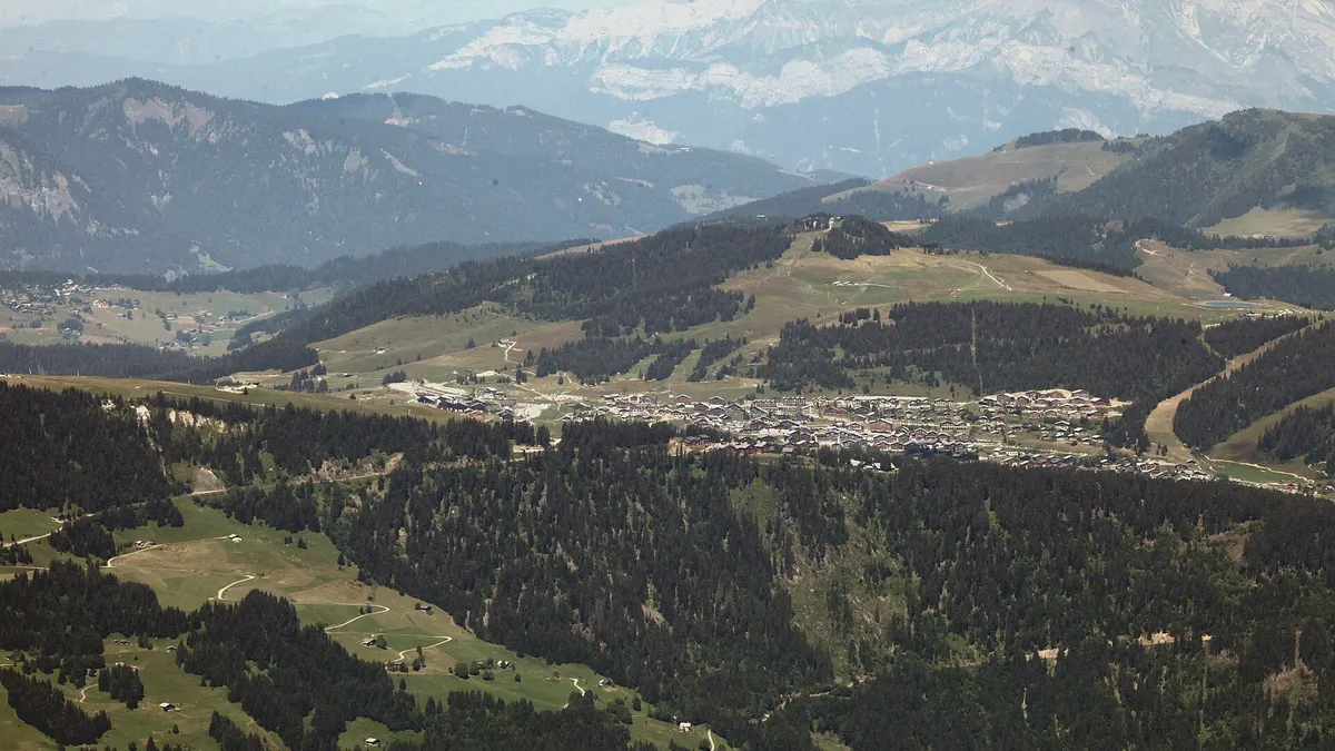 Les Saisies — vue de la commune