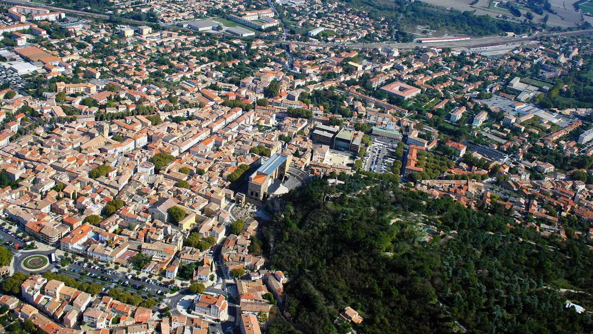 Orange — vue de la commune