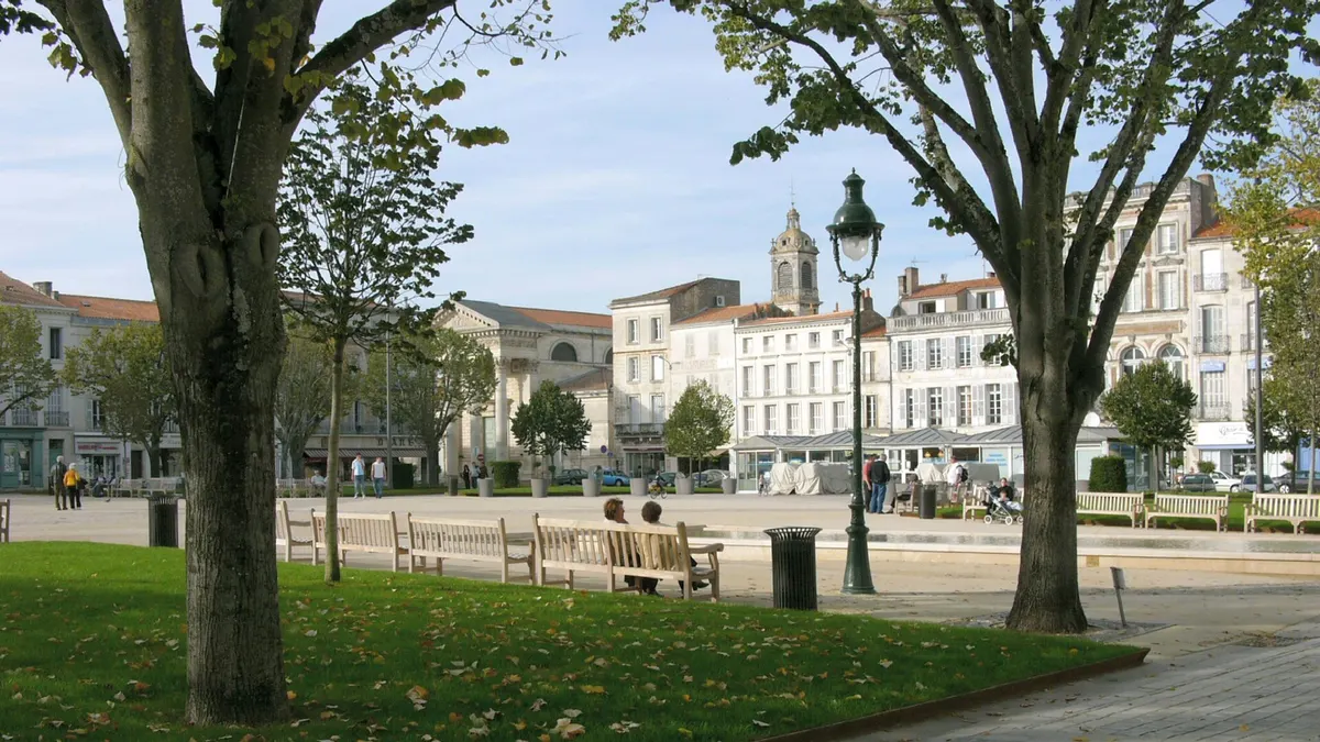 Rochefort — vue de la commune