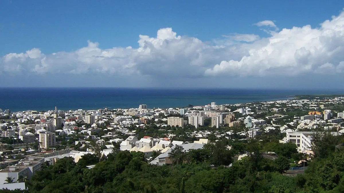 Saint-Denis — vue de la commune