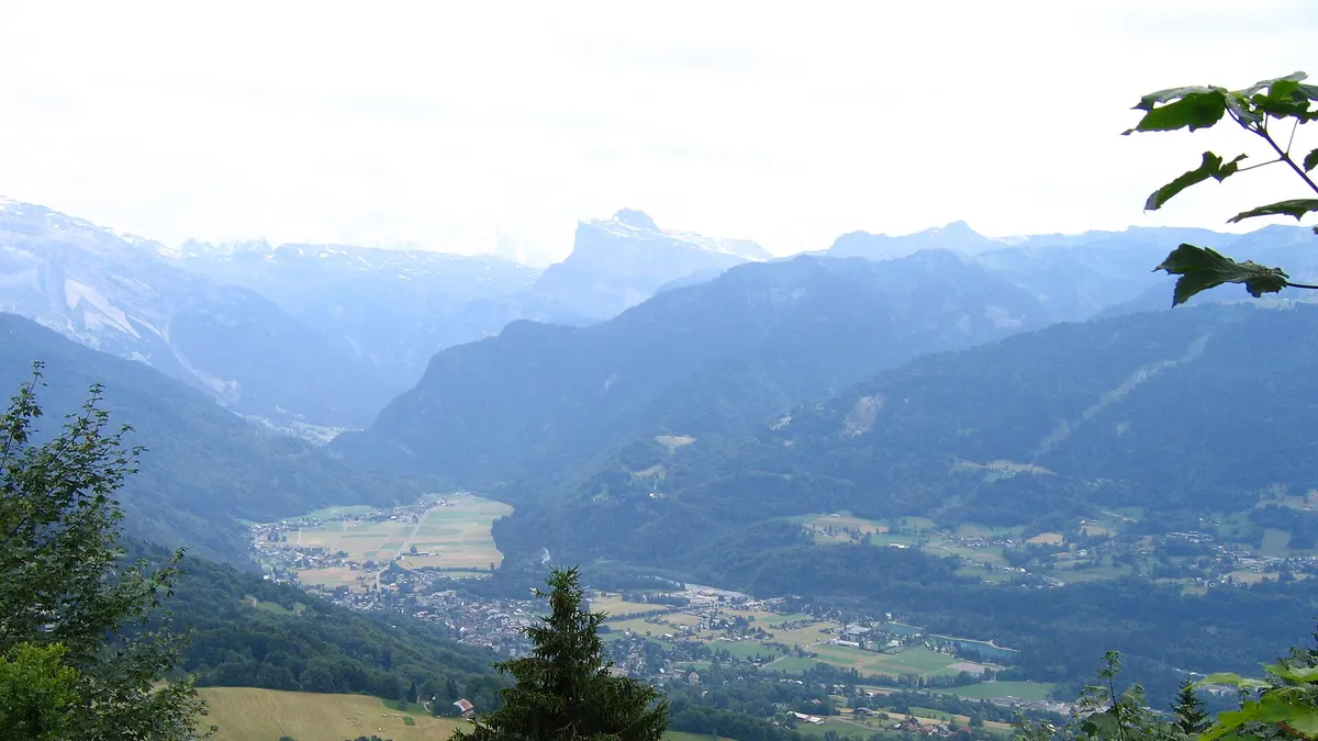 Samoëns — vue de la commune