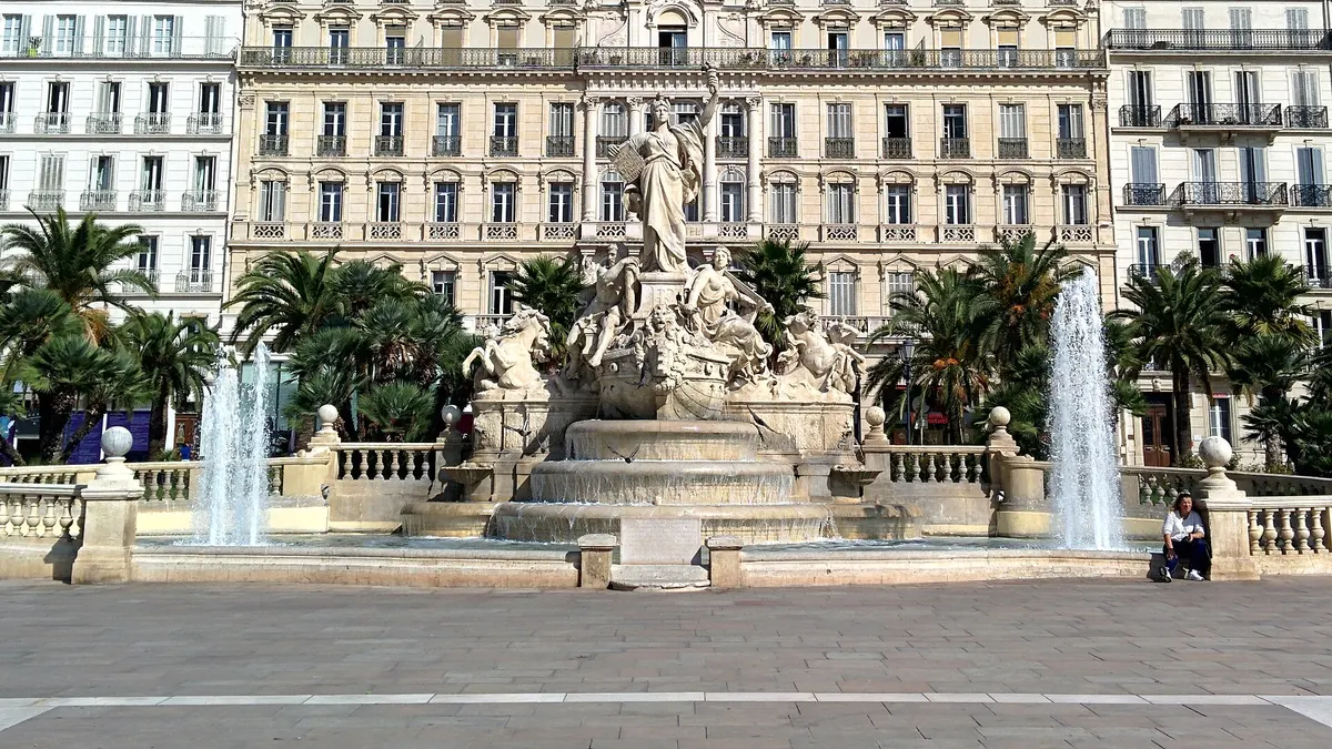 Toulon — vue de la commune